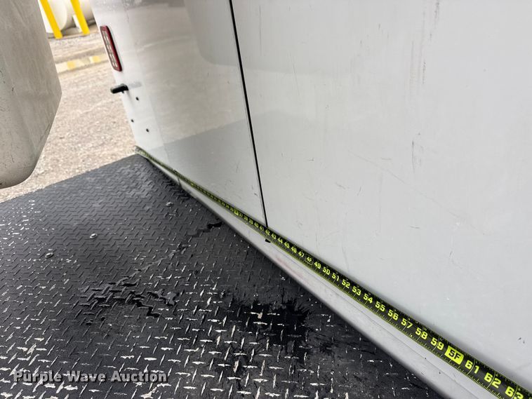 image for item DO8501 2022 Ford E350 Super Duty van with bucket lift