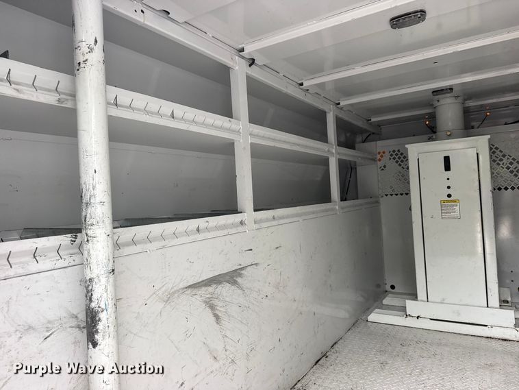 image for item DO8501 2022 Ford E350 Super Duty van with bucket lift