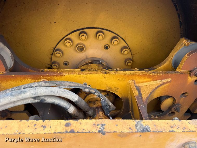 image for item DO8508 20115 Volvo DD140 double drum vibratory roller