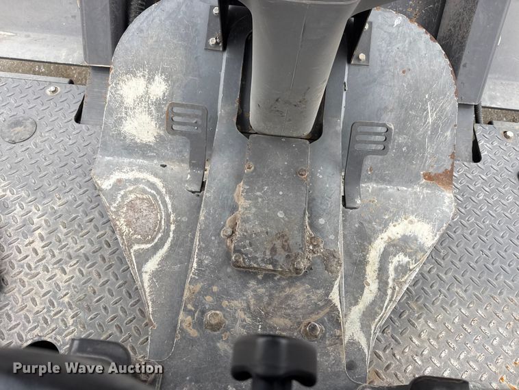 image for item DO8508 20115 Volvo DD140 double drum vibratory roller