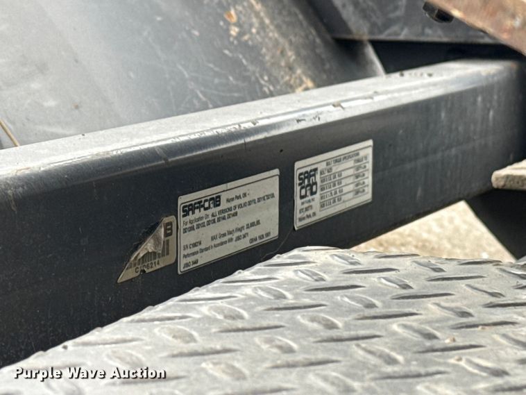 image for item DO8508 20115 Volvo DD140 double drum vibratory roller