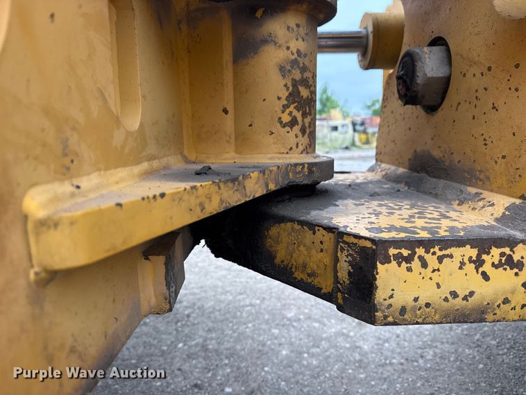 image for item DO8509 2008 Volvo DD138HF double drum vibratory roller