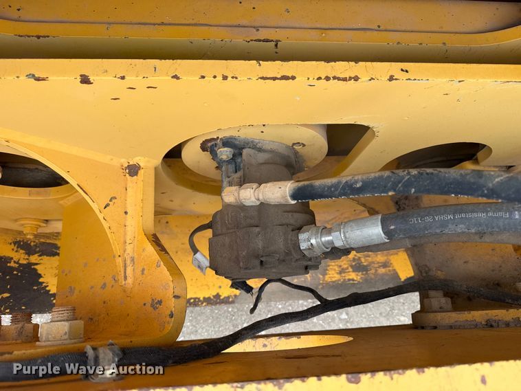 image for item DO8509 2008 Volvo DD138HF double drum vibratory roller