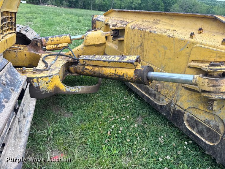 image for item DO8510 1999 Komatsu D41P-6 dozer