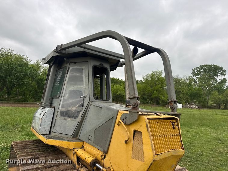 image for item DO8510 1999 Komatsu D41P-6 dozer