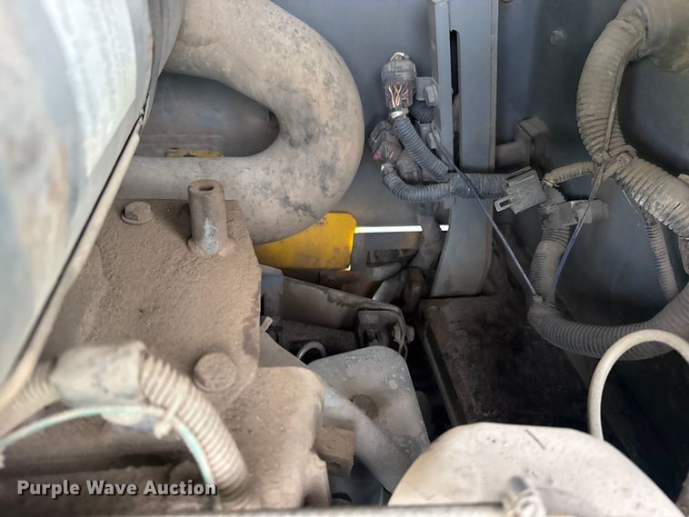 image for item DO8510 1999 Komatsu D41P-6 dozer