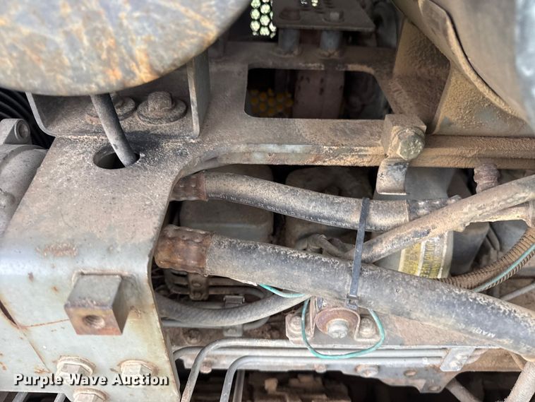 image for item DO8510 1999 Komatsu D41P-6 dozer