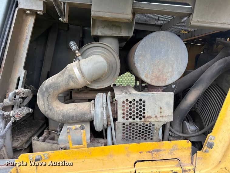 image for item DO8510 1999 Komatsu D41P-6 dozer
