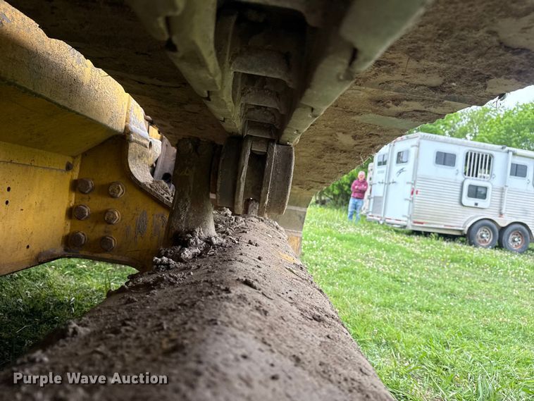 image for item DO8510 1999 Komatsu D41P-6 dozer