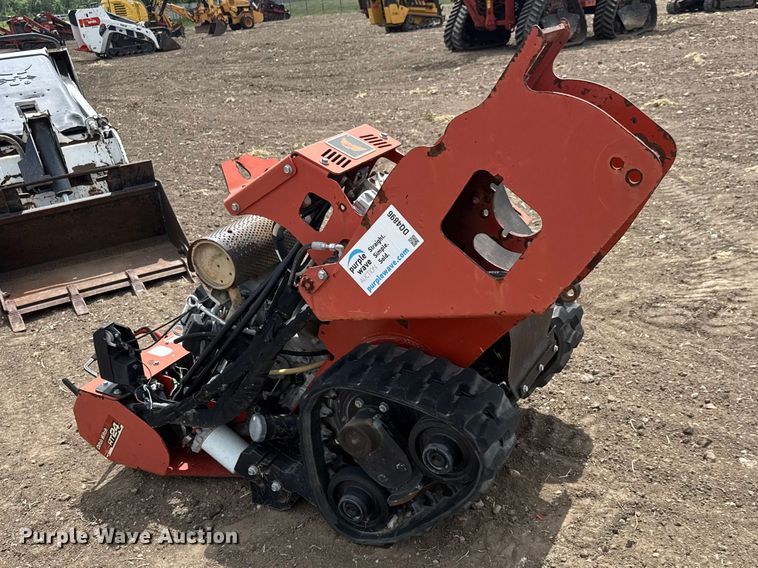 image for item DQ4896 2010 Ditch Witch RT24 trencher