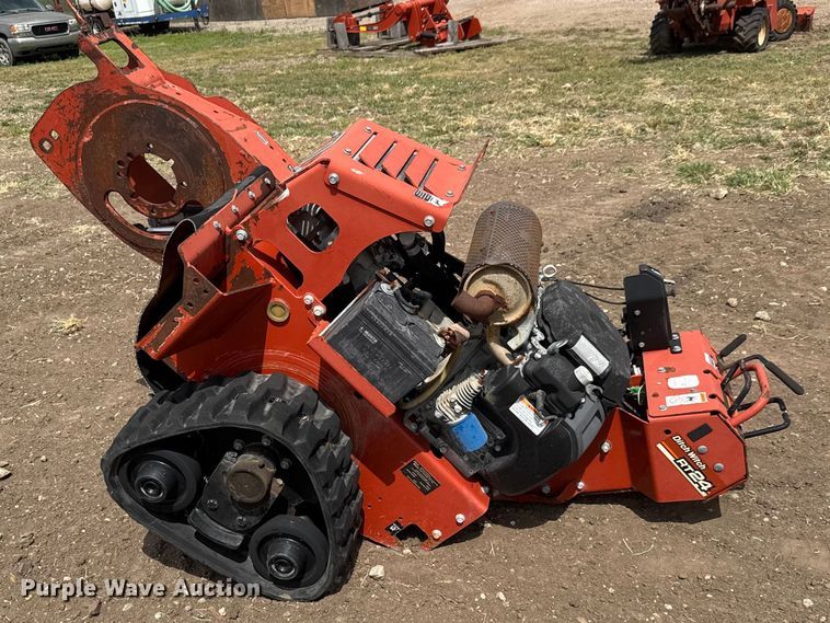 image for item DQ4896 2010 Ditch Witch RT24 trencher