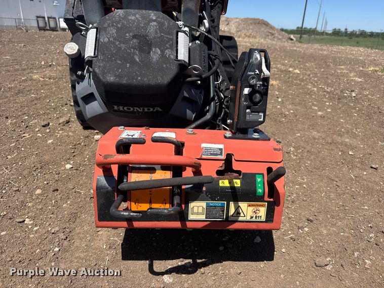 image for item DQ4896 2010 Ditch Witch RT24 trencher