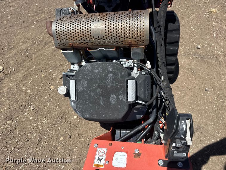 image for item DQ4896 2010 Ditch Witch RT24 trencher