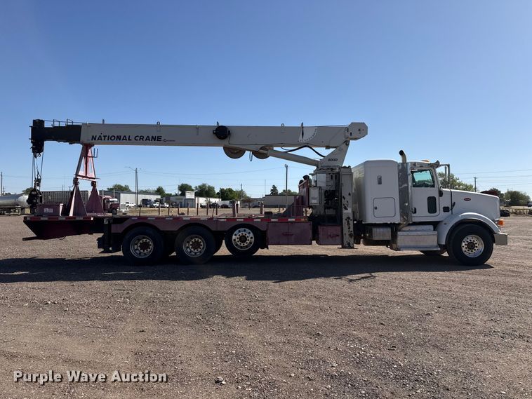 image for item DS6806 2012 Peterbilt 365 crane truck