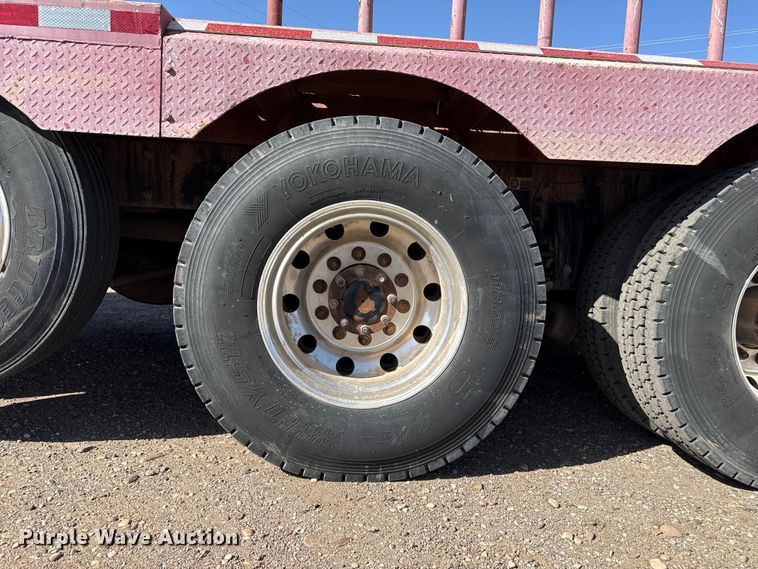 image for item DS6806 2012 Peterbilt 365 crane truck