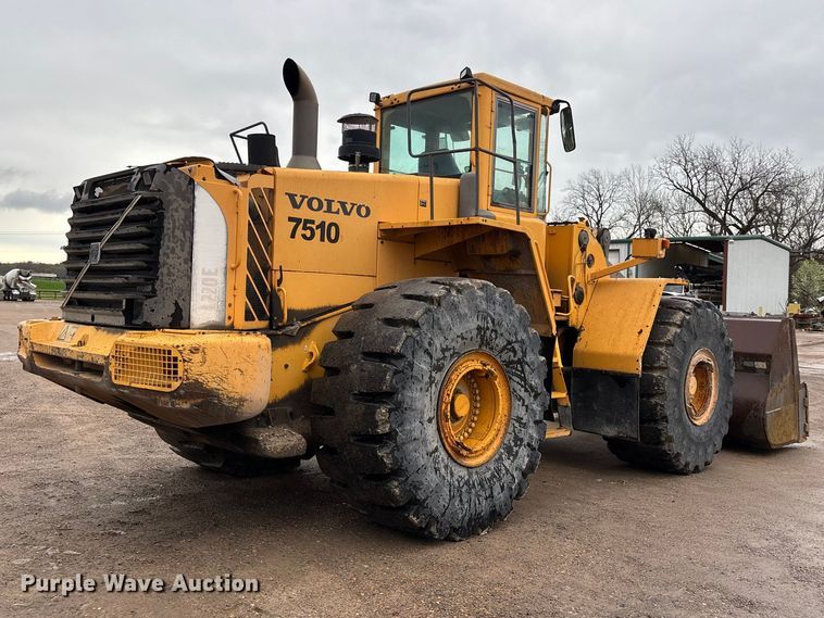 image for item DT0064 2007 Volvo L220E wheel loader