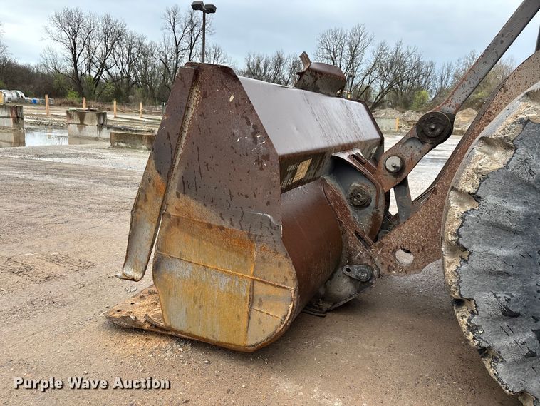 image for item DT0064 2007 Volvo L220E wheel loader