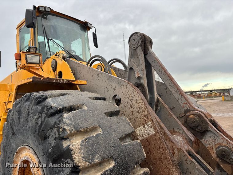 image for item DT0064 2007 Volvo L220E wheel loader