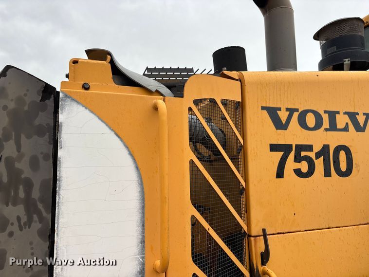 image for item DT0064 2007 Volvo L220E wheel loader