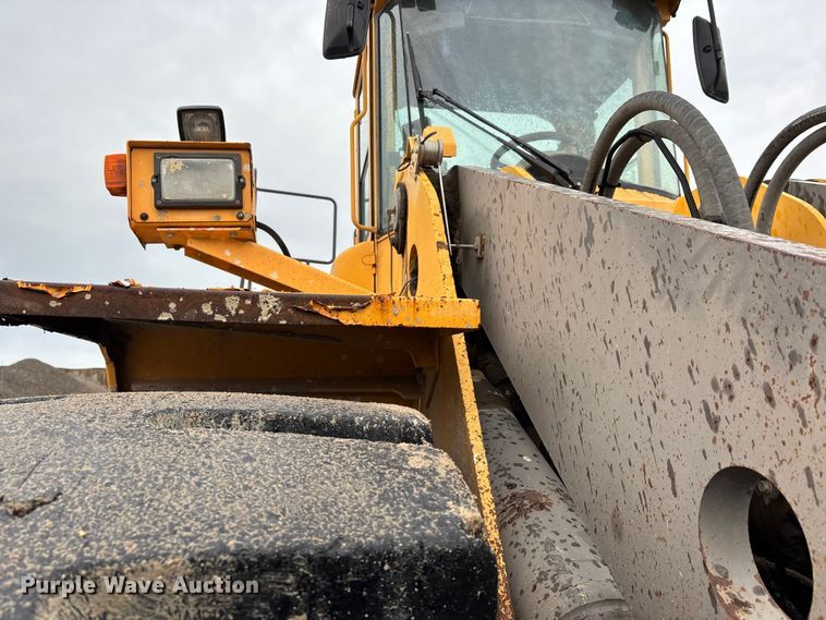 image for item DT0064 2007 Volvo L220E wheel loader