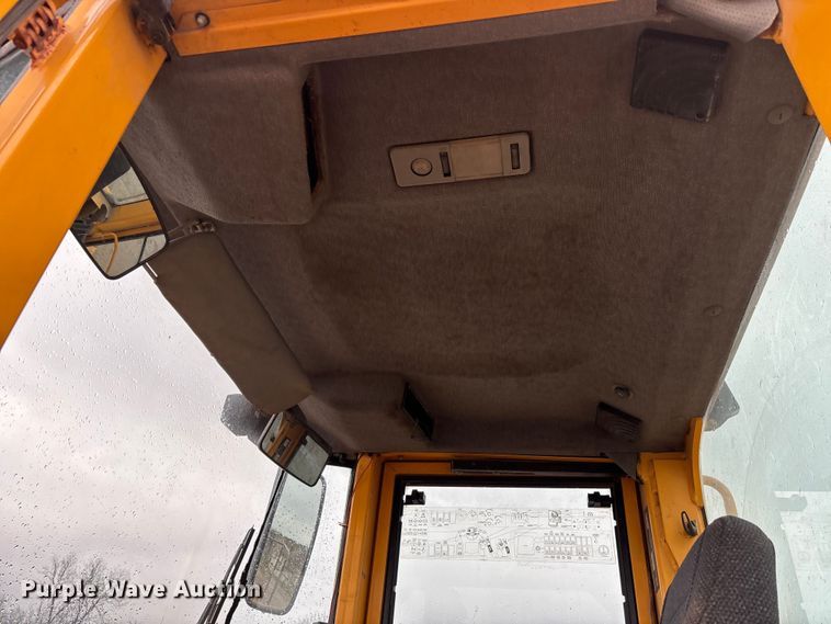 image for item DT0064 2007 Volvo L220E wheel loader