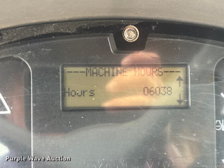 image for item DT0064 2007 Volvo L220E wheel loader