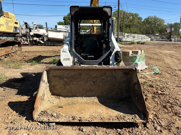 image for item DT0141 2017 Bobcat T595 tracked skid steer loader