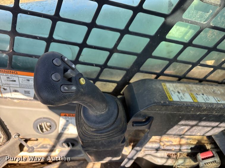 image for item DT0141 2017 Bobcat T595 tracked skid steer loader