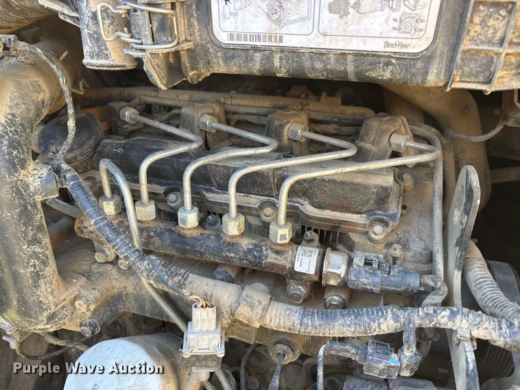 image for item DT0141 2017 Bobcat T595 tracked skid steer loader