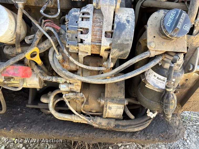 image for item DT0141 2017 Bobcat T595 tracked skid steer loader