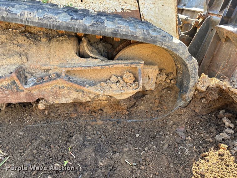 image for item DT0141 2017 Bobcat T595 tracked skid steer loader