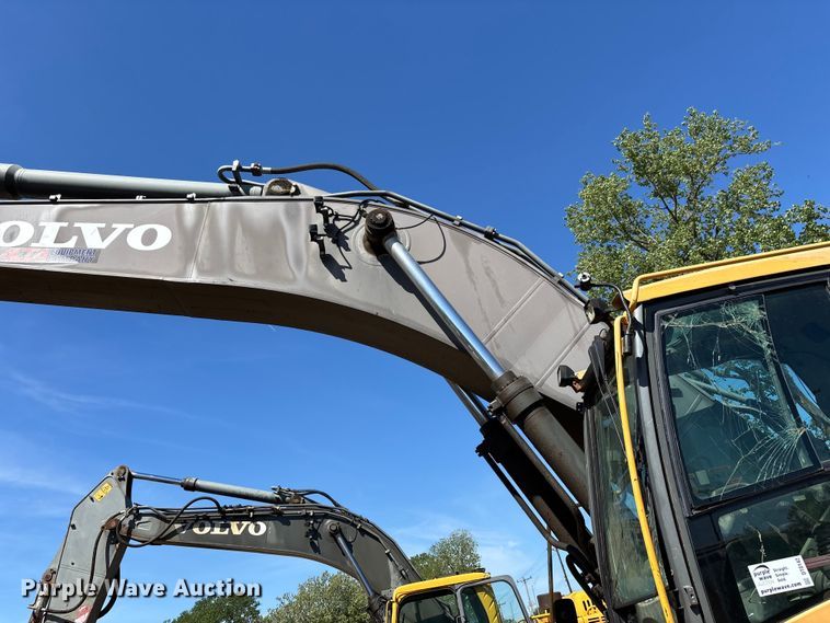 image for item DT0142 2012 Volvo EC480D L excavator
