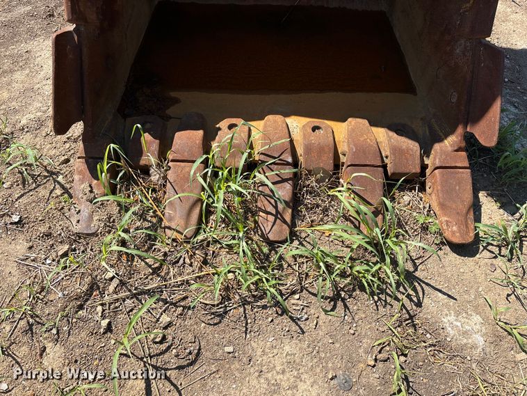 image for item DT0142 2012 Volvo EC480D L excavator