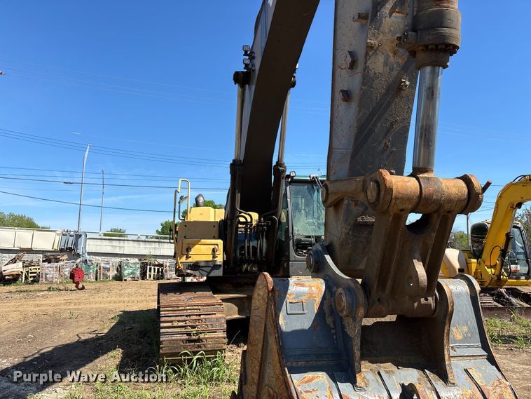 image for item DT0142 2012 Volvo EC480D L excavator