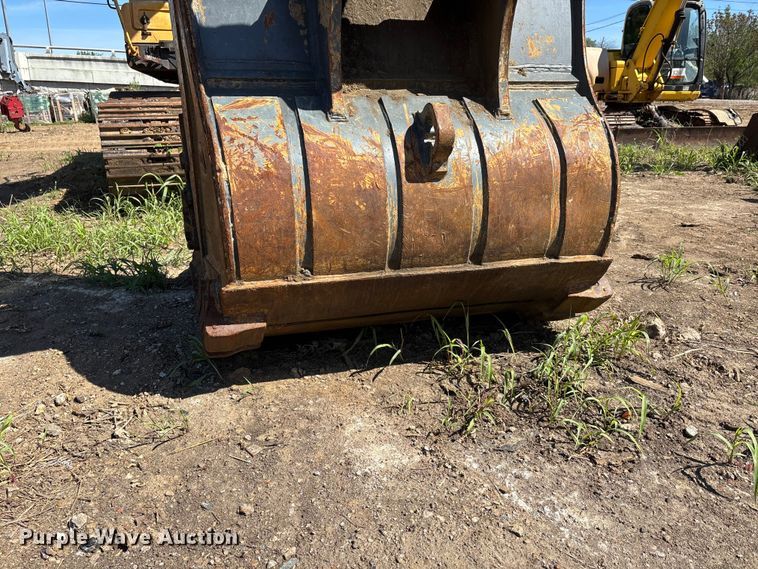 image for item DT0142 2012 Volvo EC480D L excavator
