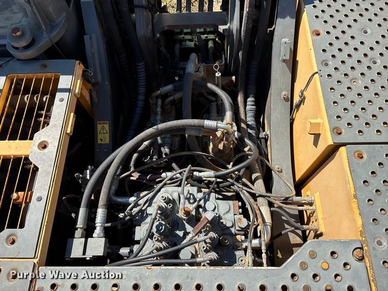 image for item DT0142 2012 Volvo EC480D L excavator