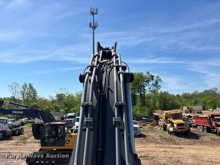 image for item DT0142 2012 Volvo EC480D L excavator