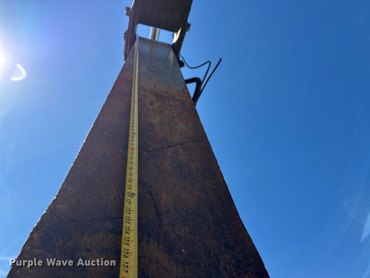 image for item DT0142 2012 Volvo EC480D L excavator