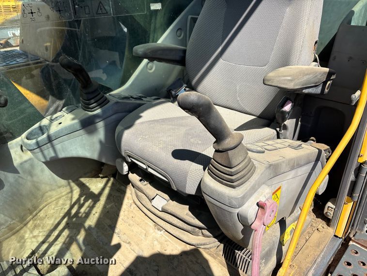 image for item DT0142 2012 Volvo EC480D L excavator