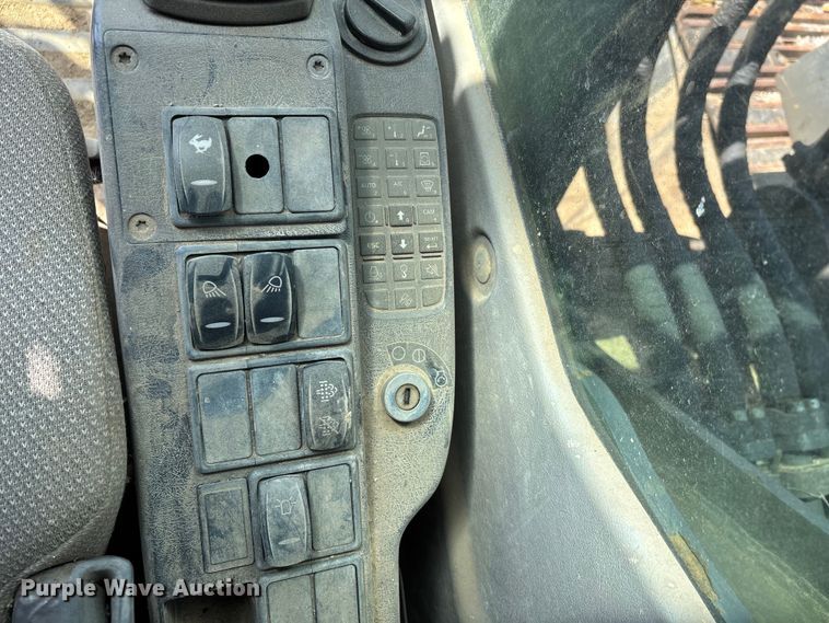 image for item DT0142 2012 Volvo EC480D L excavator
