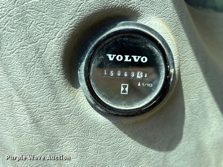 image for item DT0142 2012 Volvo EC480D L excavator