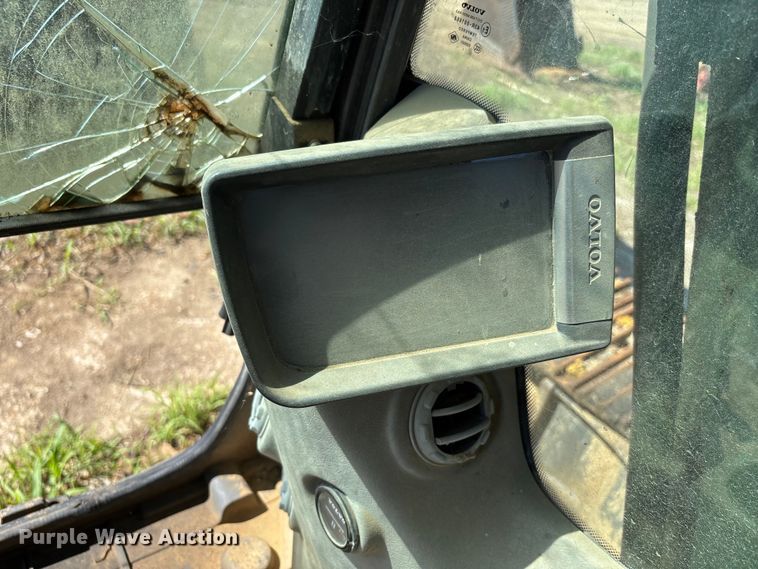 image for item DT0142 2012 Volvo EC480D L excavator