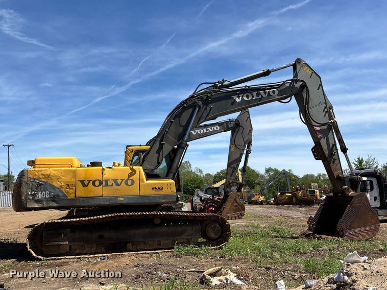 image for item DT0143 2006 Volvo EC360BLC excavator