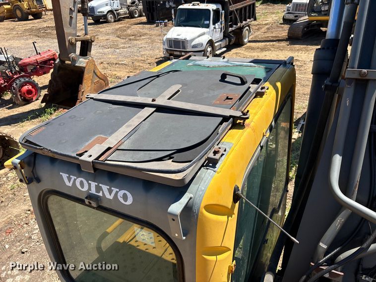 image for item DT0143 2006 Volvo EC360BLC excavator