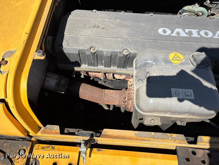 image for item DT0143 2006 Volvo EC360BLC excavator