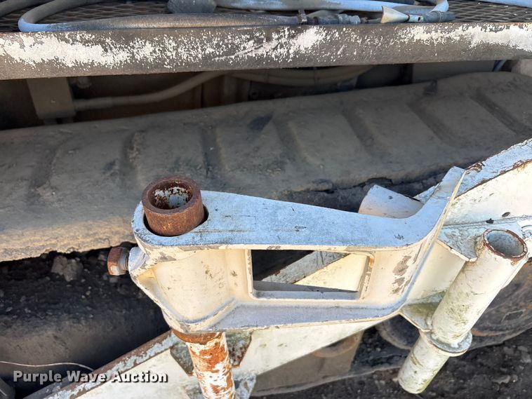 image for item DT0144 Terex CR362L paver