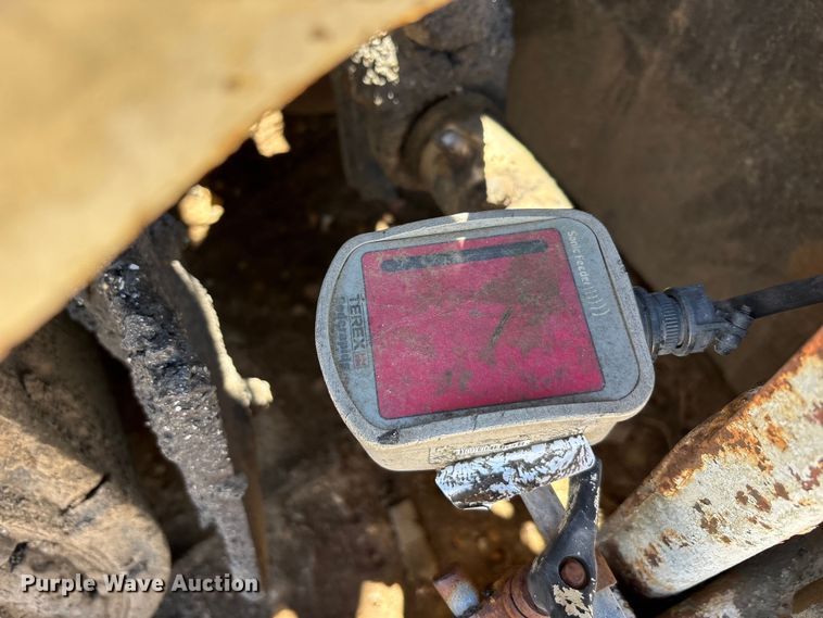 image for item DT0144 Terex CR362L paver