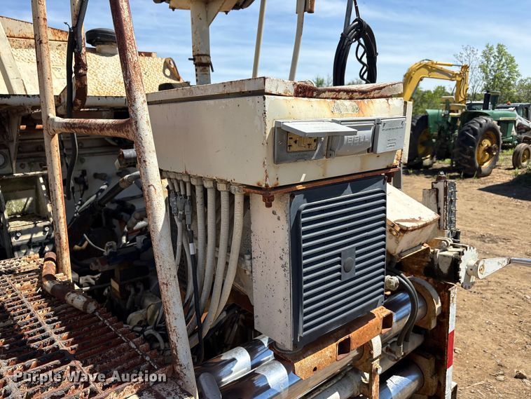 image for item DT0144 Terex CR362L paver