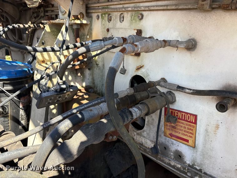 image for item DT0144 Terex CR362L paver