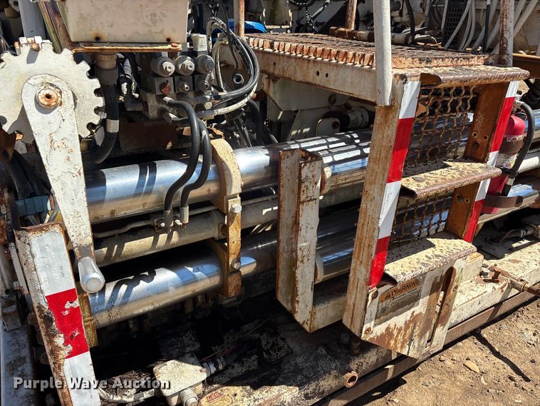 image for item DT0144 Terex CR362L paver